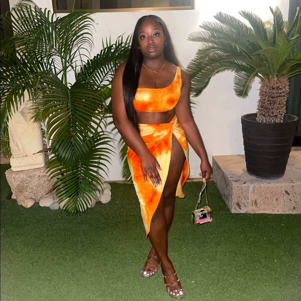 Skirt set